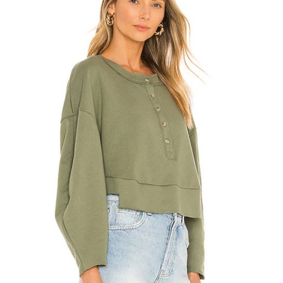 Lovers + Friends NWT Green Oversized Henley Pullover Size Small - Picture 4 of 6